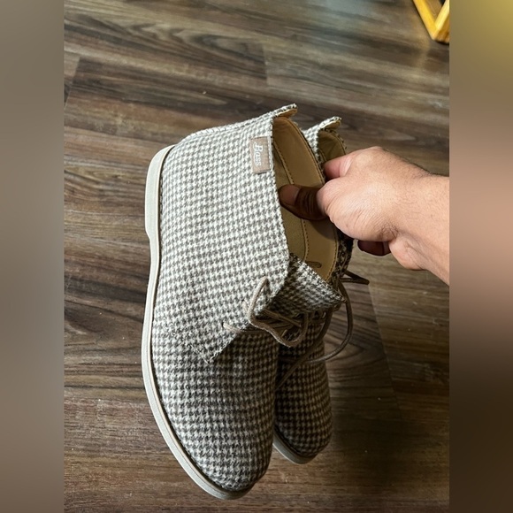 G H BASS ELYSE LACE UP HOUNDSTOOTH ANKLE BOOTIES SZ 6.5 - Picture 10 of 10